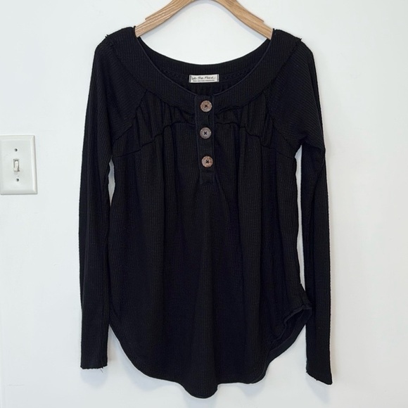 Free People the must have thermal Henley , sz small - Picture 4 of 10